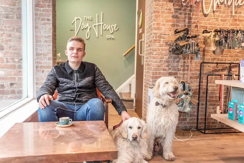 Professional portrait of Joe, digital marketing and photography expert